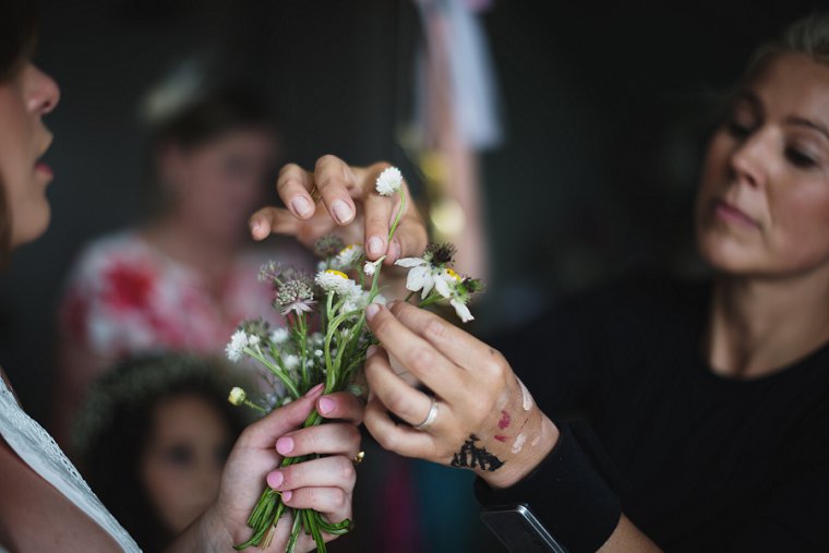 the-bell-in-ticehurst-wedding-photography-014