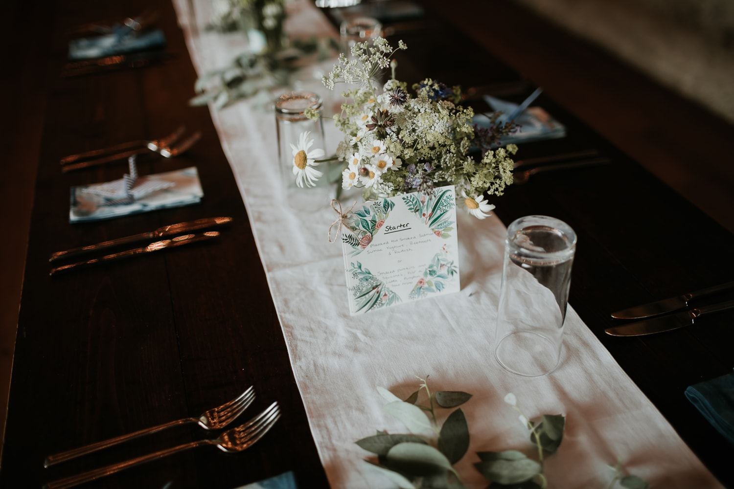 wedding table flowers